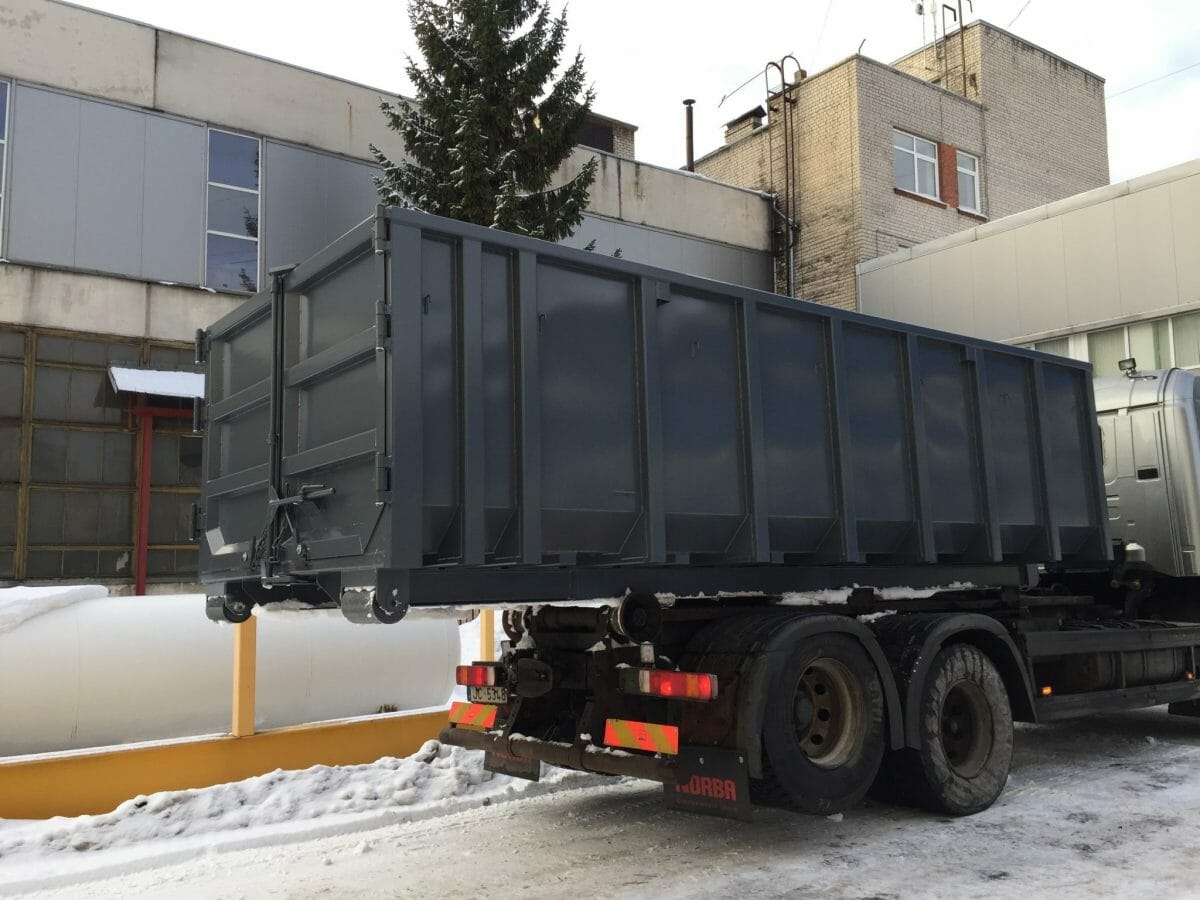 Hooklift containers (Roll on /off containers) Inesta