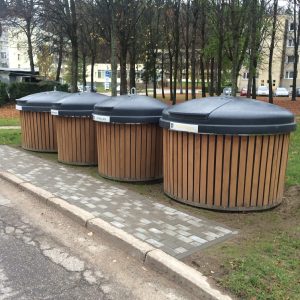 Semi-underground waste container Bee Bin