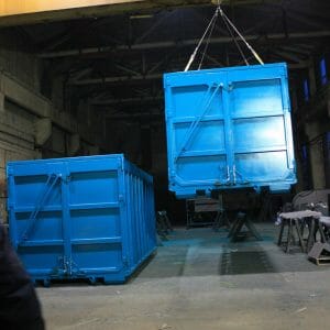 Hooklift containers