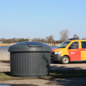 Bee Bin Semi-underground waste container